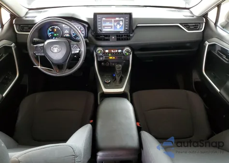 2020 Toyota Rav4 Le z USA, uszkodzony, nr VIN 2T3MWRFV4LW062430